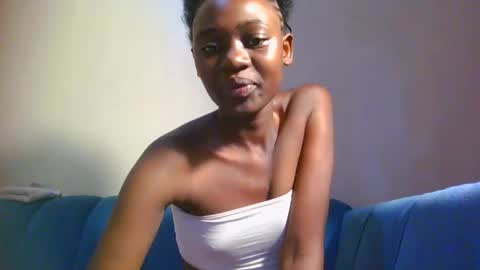 Snapshot of preety_ebony12 chatting on 02/03/26, 03:37 preety_ebony12 online show from 02/03/26, 03:37