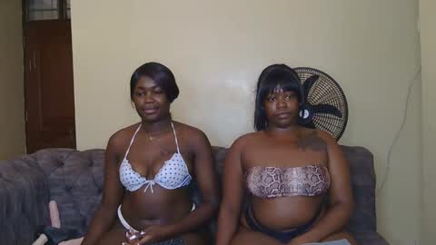 Snapshot of preetycookie chatting on 01/25/25, 06:45 Lilly online show from 01/25/25, 06:45