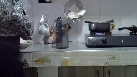 Snapshot of preetycookie chatting on 09/09/25, 04:56 Lilly online show from 09/09/25, 04:56