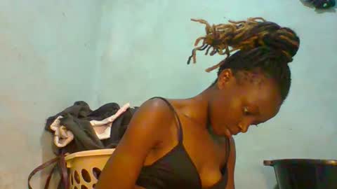 Snapshot of prekky chatting on 02/01/26, 07:01 lynn online show from 02/01/26, 07:01