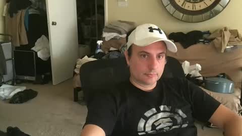 Snapshot of preppyguyintokink1 chatting on 09/09/25, 08:52 preppyguyintokink1 online show from 09/09/25, 08:52