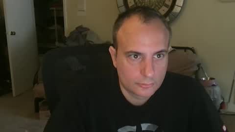 Snapshot of preppyguyintokink1 chatting on 10/20/25, 03:23 preppyguyintokink1 online show from 10/20/25, 03:23