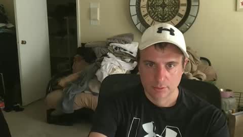 preppyguyintokink1 online show from 04/15/26, 08:53