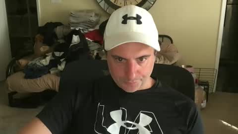 preppyguyintokink1 online show from 04/20/26, 09:16