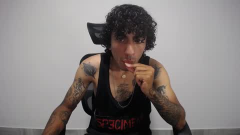 Plux online show from 02/01/25, 11:37