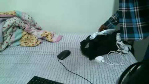 Snapshot of preshty chatting on 09/30/25, 07:46 preshty online show from 09/30/25, 07:46