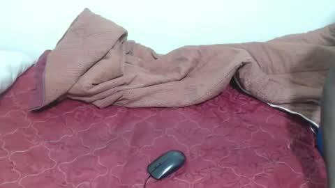 Snapshot of preshty chatting on 12/02/25, 07:03 preshty online show from 12/02/25, 07:03