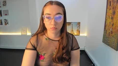 Camila  online show from 12/22/25, 12:02