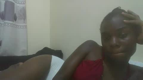 prettiest_doll online show from 12/17/25, 01:06