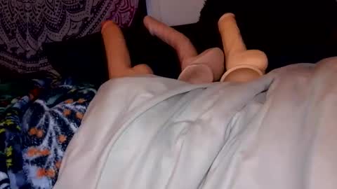 pretttykittty88 online show from 11/12/25, 08:48