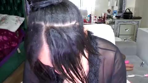 Yasmine pretty online show from 01/23/25, 09:18