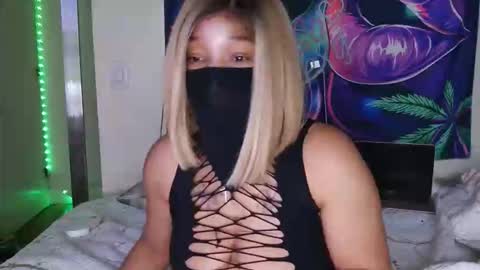Yasmine pretty online show from 05/20/26, 09:54