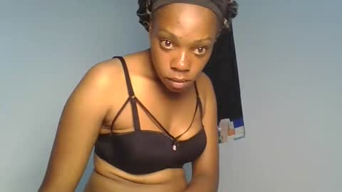 Pretty online show from 04/07/26, 02:12