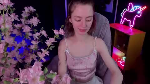 Lady vikki  online show from 04/18/26, 06:17