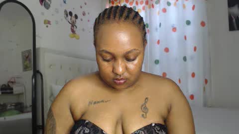 Annah online show from 10/17/25, 08:17