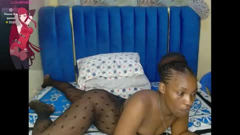 Snapshot of pretty_beiby26742079010 chatting on 10/30/25, 03:19 pretty beiby online show from 10/30/25, 03:19