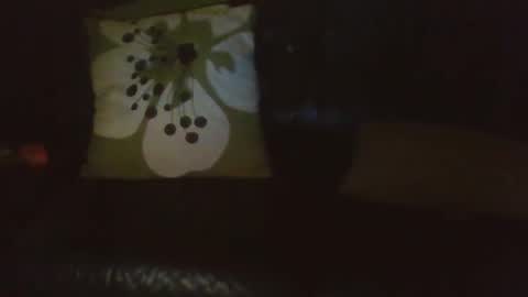 Snapshot of pretty_boy321 chatting on 12/17/25, 05:24 pretty_boy321 online show from 12/17/25, 05:24