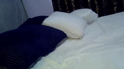 Snapshot of pretty_daniella chatting on 01/07/26, 07:33 pretty_daniella online show from 01/07/26, 07:33