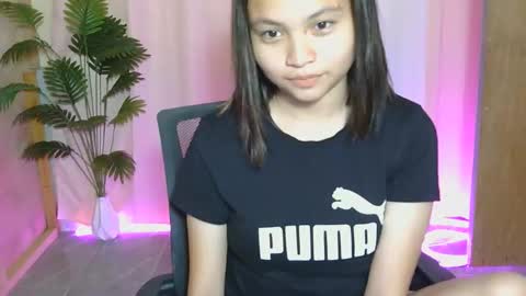 Snapshot of pretty_dharryhann chatting on 12/05/25, 02:31 pretty_dharryhann online show from 12/05/25, 02:31