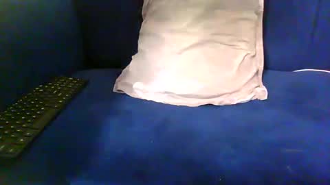 Snapshot of pretty_ebony23 chatting on 05/24/26, 11:10 chocolatebby90 online show from 05/24/26, 11:10