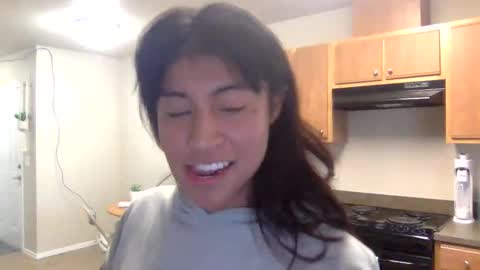 Snapshot of pretty_girl828687 chatting on 12/17/25, 11:33 pretty_girl828687 online show from 12/17/25, 11:33