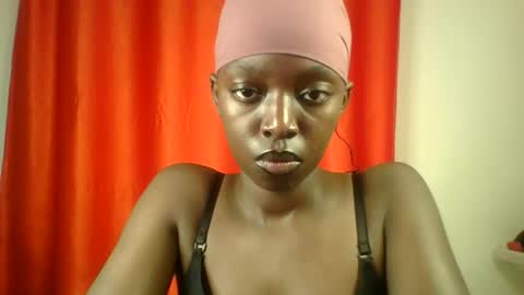 Snapshot of pretty_hearts chatting on 03/02/26, 02:58 Shillah online show from 03/02/26, 02:58