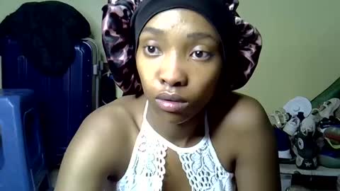 Jaz online show from 10/26/25, 07:42