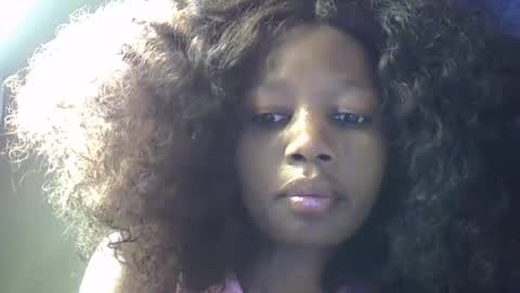 Kelen online show from 01/12/25, 05:56