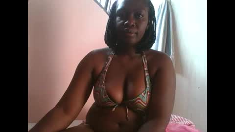 Snapshot of pretty_kylah chatting on 12/19/25, 05:14 pretty_kylah online show from 12/19/25, 05:14