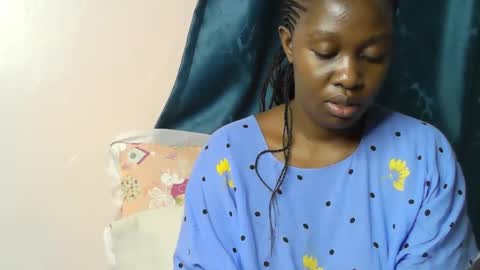 Snapshot of pretty_kylah chatting on 01/11/26, 12:10 pretty_kylah online show from 01/11/26, 12:10