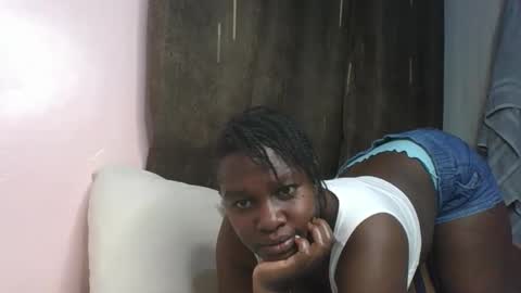 Snapshot of pretty_kylah chatting on 04/08/26, 04:29 pretty_kylah online show from 04/08/26, 04:29