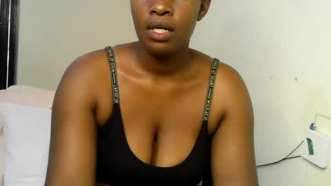 pretty_kylah online show from 06/28/26, 09:37