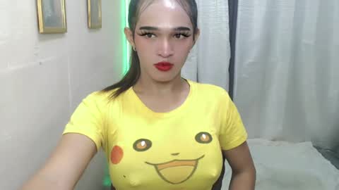 Snapshot of pretty_lady_kitty chatting on 08/03/26, 03:38 pretty_lady_kitty online show from 08/03/26, 03:38