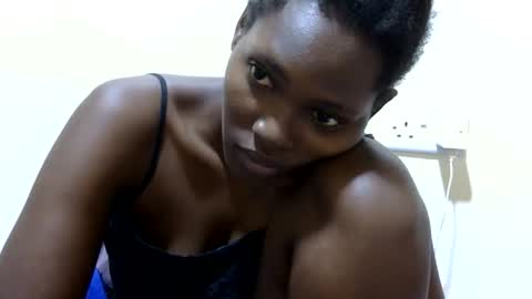 pretty_leila1 online show from 05/21/26, 05:14