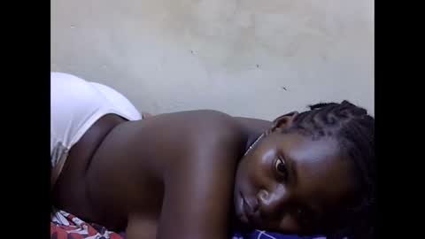 pretty_leila1 online show from 05/31/26, 06:42