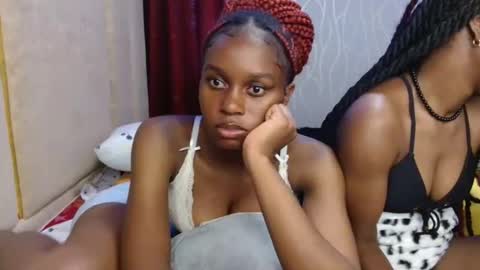 Snapshot of pretty_lioness_ chatting on 02/06/26, 07:12 Pretty online show from 02/06/26, 07:12