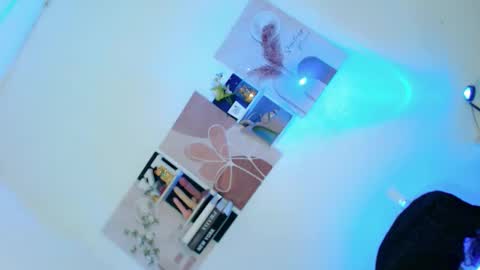 Flor online show from 11/11/25, 05:07