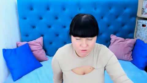 pretty_malika online show from 11/11/25, 05:07