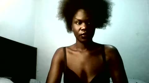 naya online show from 04/21/26, 07:28