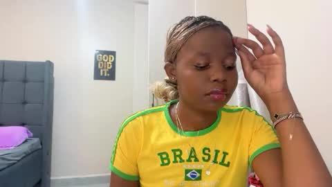 Pretty peaches online show from 02/01/26, 12:37