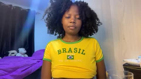 Pretty peaches online show from 03/10/26, 01:21