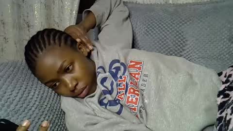 pretty_petite24 online show from 07/06/26, 06:32