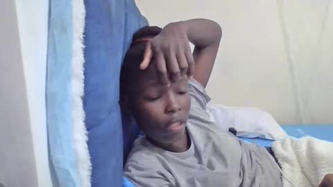 pretty_petite_ebony online show from 05/04/26, 08:54