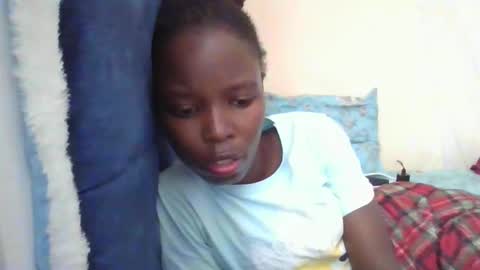 pretty_petite_ebony online show from 05/06/26, 10:09