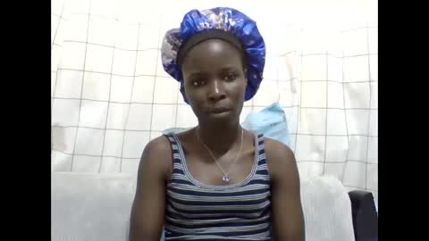 pretty_petite_ebony online show from 05/30/26, 09:28