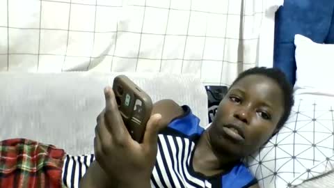 Snapshot of pretty_petite_ebony chatting on 06/11/26, 06:22 pretty_petite_ebony online show from 06/11/26, 06:22