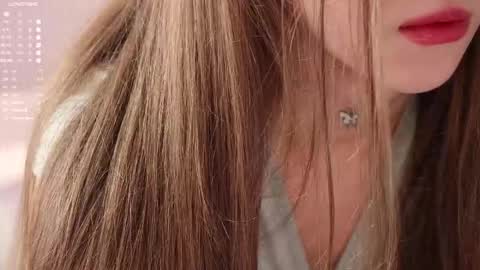 Elina online show from 10/10/25, 07:40