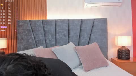 Snapshot of pretty_sunlight_ chatting on 01/23/25, 01:30 Daisy Flower online show from 01/23/25, 01:30