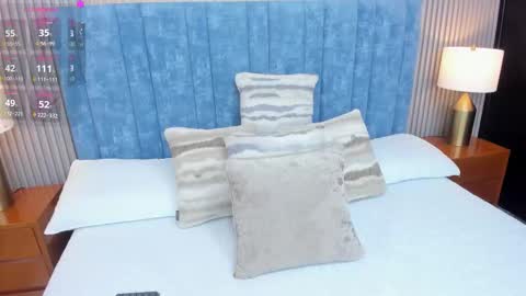 Snapshot of pretty_sunlight_ chatting on 09/09/25, 02:00 Daisy Flower online show from 09/09/25, 02:00