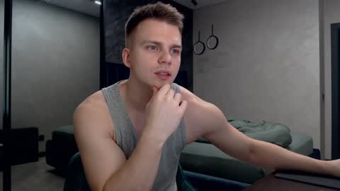 Justin online show from 12/10/24, 06:17